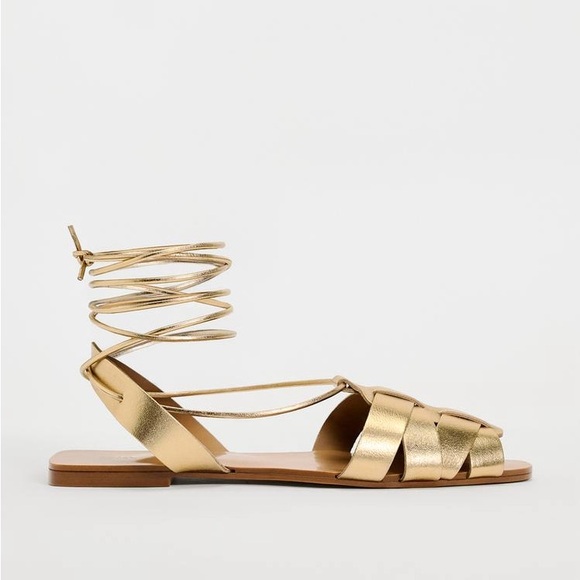 SOLD* Zara NWT Gold Strappy Gladiator Style Sandals Flats Size 40 8.5 US Women - Picture 2 of 7